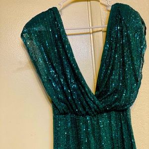 Very beautiful Long green dress